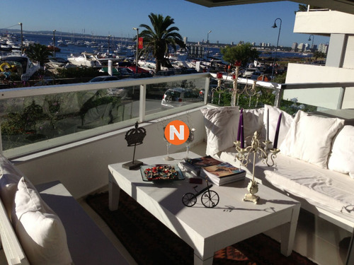 Apartamento En Venta Y Alquiler, Peninsula, Punta Del Este, 3 Dormitorios.