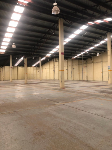 Imagen 11 de 13 de Nave Industrial Disponible En Renta Tlalnepantla 3,900 M2