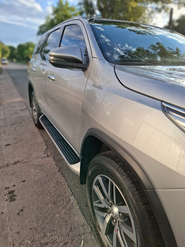 Toyota SW4 2.8 Srx 204Cv 4X4 7As At