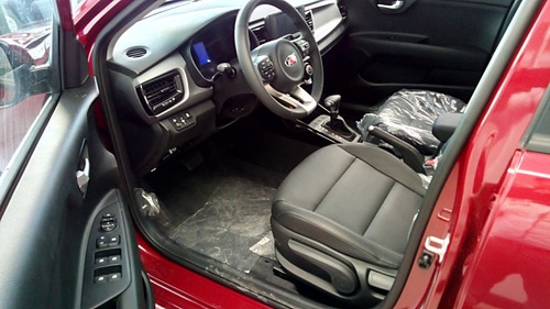 Kia Rio Sx 1.6 At 6 My21 Gris Plata Entrega Inmediata