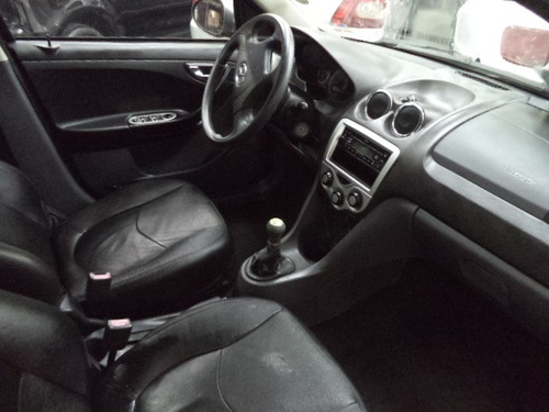 Jac J3 Hatch 1.4 16v 4p Completo Couro E Rodas 2012