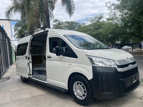 Toyota Hiace 2.7 Ventanas Superlarga Mt