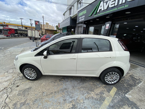 Fiat Punto 1.4 ATTRACTIVE 8V FLEX 4P MANUAL