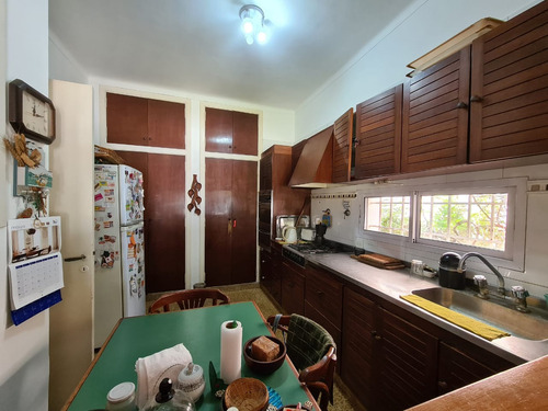 Excelente Chalet Zona Residencial Ituzaingó Norte
