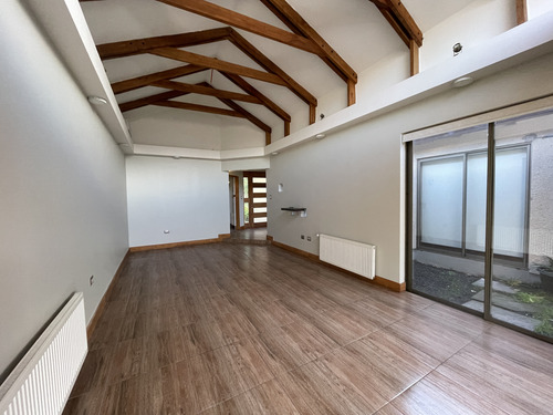 Arriendo Casa En Condominio Las Rastras