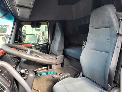 Volvo Fh 460 6x2 Ano 2014/15 I-shift Globetrotter