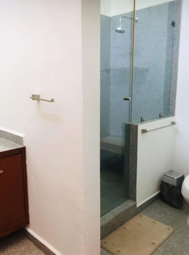 Imagen 2 de 26 de Casa En Venta En El Fraccionamiento Las Tórtolas, Tepepan