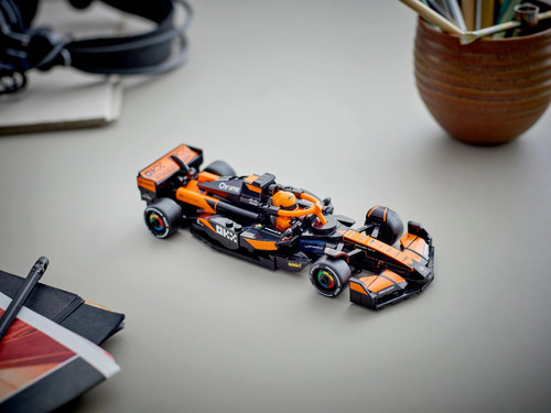Set de construcción F1 Lego Speed Champions McLaren 6527012 269 piezas