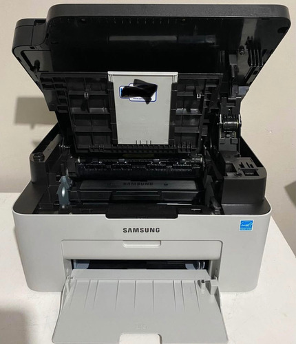 Multifuncional Samsung Xpress M2070 Blanco (Usado)