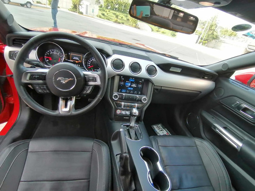 Imagen 5 de 12 de Ford Mustang 2017 2.3 Coupe Mt