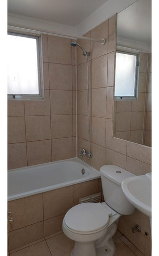 Casa Remodelada En Santo Tomás (4d-4b) - Quilicura