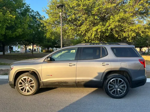 Gmc Acadia At4