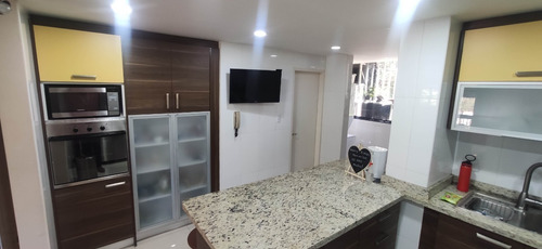 Imagen 12 de 26 de Apartamento Totalmente Remodelado Cumbres De Curumo Mls #22-17747 Wilfredo Bazan