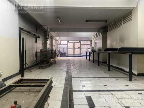 Venta C/ Renta De Excelente Local Sobre Av Beiro En Villa Devoto