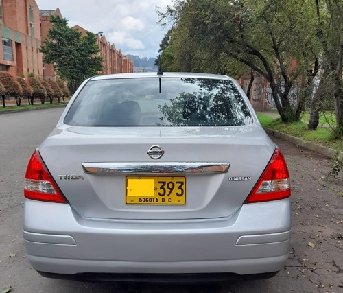 Nissan Tiida Emotion 1.8