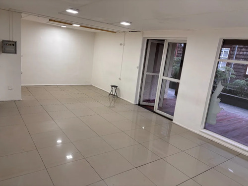 Arriendo Local Comercial Edificio Vita