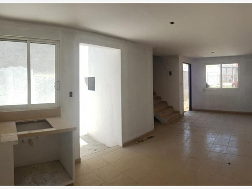 Imagen 2 de 4 de Casa Sola En Venta El Cipres