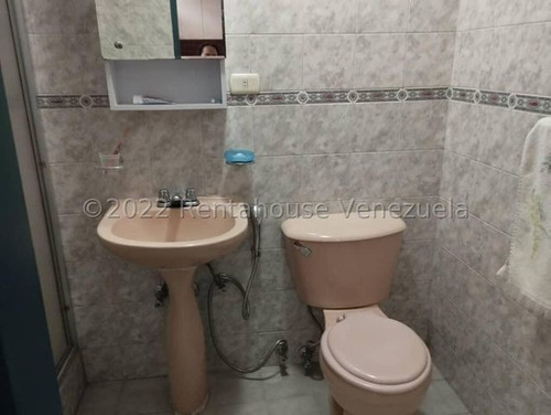 Imagen 21 de 30 de Casa En Venta La California Norte 22-28743 Juan Paz 0412-6250686