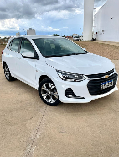 Chevrolet Onix HATCH PREM. 1.0 12V TB Flex 5p Aut.