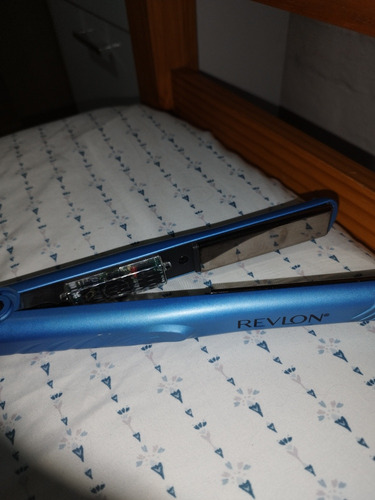 Plancha Revlon Azul