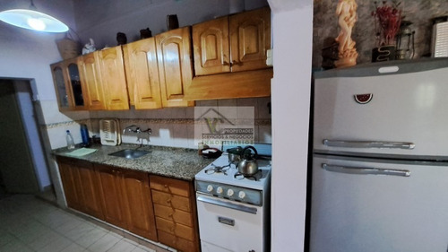 Inversor Vendo Complejo De 3 Cabanas Con 2 Has De Ciruela D'agen Con Tela Antigaranizo, Galpon, Gas, Agua, Luz, Derecho De Riego. Rama Caida, San Rafael, Mendoza.