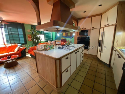 Y.t. Casa En Venta, La Paz Mls #24-28935