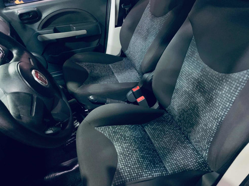 Fiat Uno 1.4 Attractive 2012