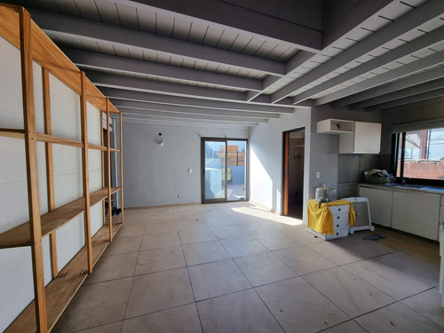 Departamento Con Patio En Munro