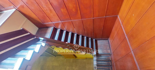 Gran Local En Av. Andrés Bello | Ubicación Privile...