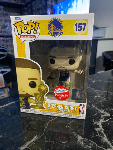 Funko Pop Stephen Curry #157 Fugitive Toys Exclusive Nuevo