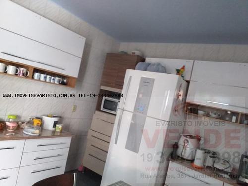 Casa Para Venda Em Porangaba, Vila São Luiz, 2 Dormitórios, 2 Banheiros, 5 Vagas - 3097_1-1363441