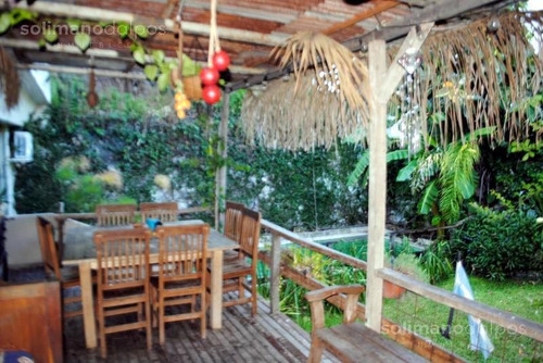 Casa 5 Amb Con Jardin Y Pileta - Martinez