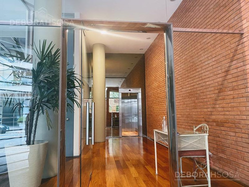 Departamento De 4 Ambientes En Belgrano - Cochera Fija Y Cubierta.