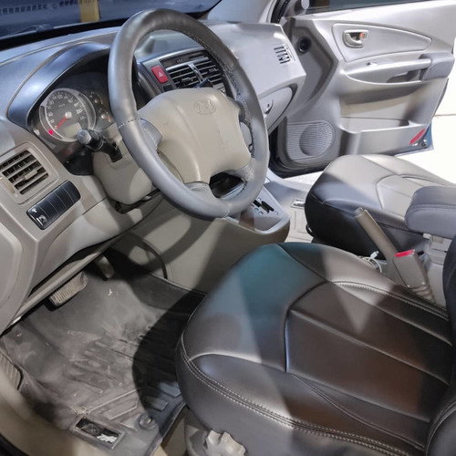 Imagen 10 de 13 de Hyundai Tucson Año 2007