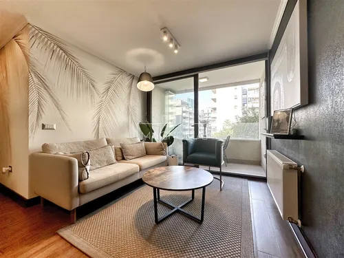 Departamento En Venta De 2 Dorm, 2 B Amoblado, Las Condes