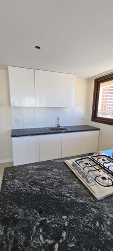 Imagen 5 de 16 de Departamento - La Plata