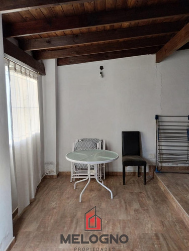 Casa En Venta Con Quincho Y Pileta
