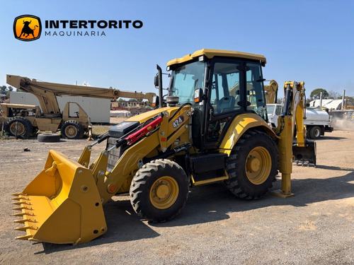 Retroexcavadora Cat 424