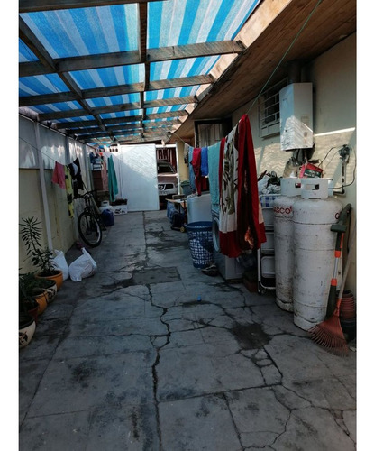 Hogares Gestión Inmobiliaria, Vende Solida Casa De 3d1b - Me