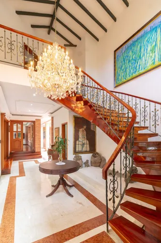 Casa En Arriendo/venta En Las Mercedes. Cod A4615