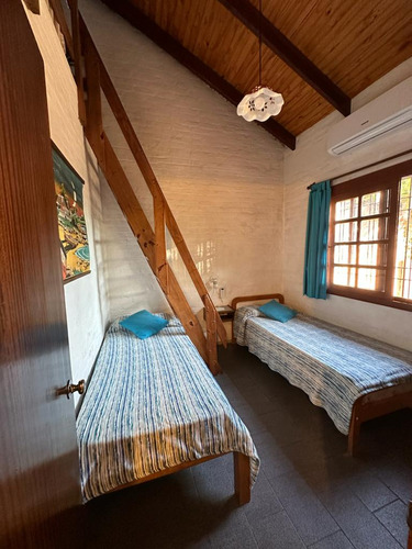 Piriápolis Amplio Chalet Para 9 Personas, 4 Dor., Wi-fi, Aire, Gran Barbacoa, Todas Las Comodidades, Etc.