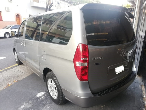 Imagen 2 de 8 de Hyundai H1 2.5 Premium 1 170cv Mt