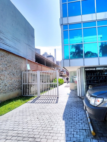 Imagen 10 de 10 de Se Vende Edificio De Oficinas Comercial Los Ruices Estacionamiento Impècable Conservacion