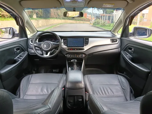 Kia Carens 2.0 Suv Ex