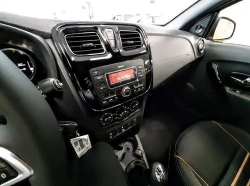 Renault Sandero Stepway 1.6 16v Zen