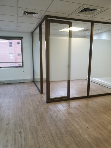 Oficina Habilitada En Las Condes
