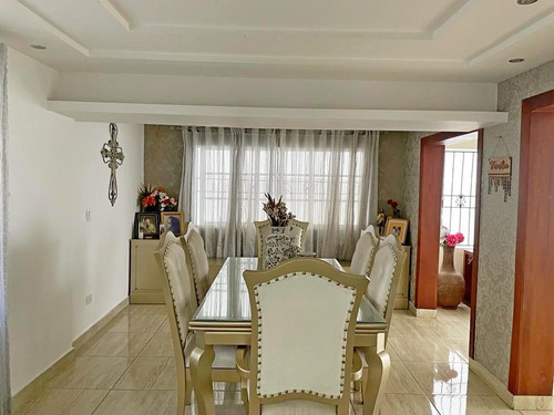 Imagen 9 de 26 de Vendo Preciosa Casa En Colinas Del Seminario, Como Nueva