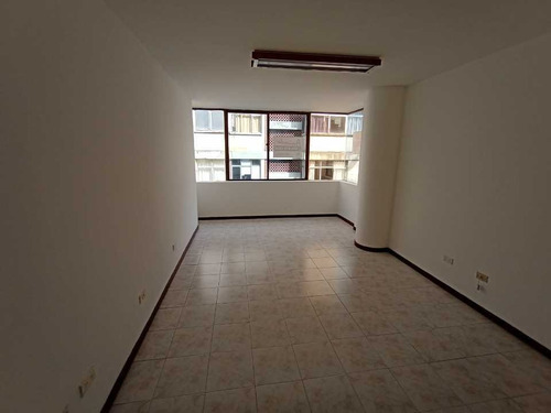 Imagen 1 de 16 de Arrienda Oficina Centro De Pereira Cod 5254949