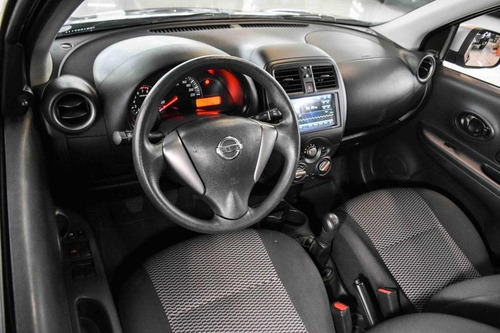 Nissan March 10s