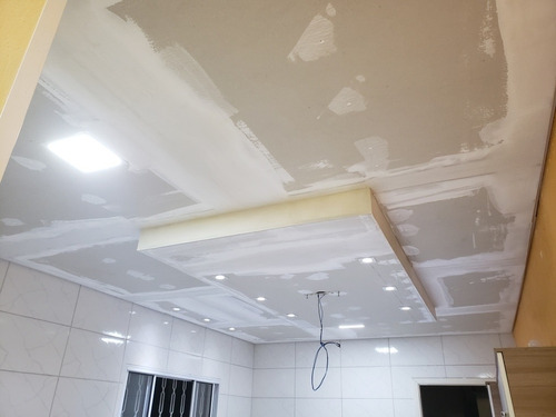Imagem 1 de 5 de Instalação De Forros E Paredes Em Drywall